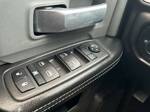 Used 2021 RAM 2500 Big Horn image 15