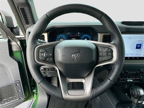 New 2025 Ford Bronco Outer Banks image 7