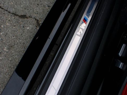 Used 2024 BMW M4 Coupe w/ Executive Package image 33