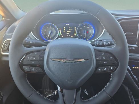 New 2026 Chrysler Pacifica Limited w/ S Appearance Package image 22