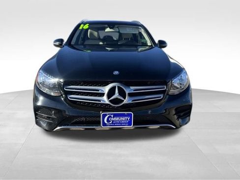 Used 2016 Mercedes-Benz GLC 300 4MATIC image 2