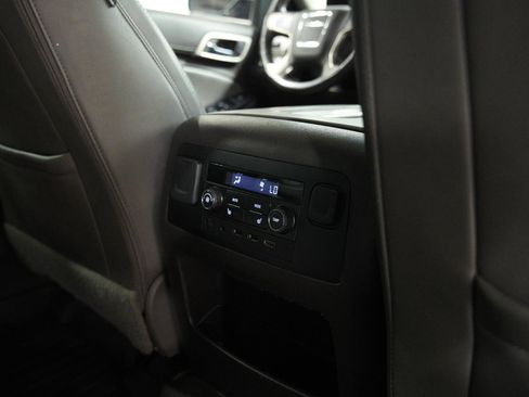 Used 2019 GMC Yukon XL Denali w/ Denali Ultimate Package image 20