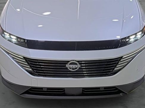 Used 2025 Nissan Murano SV AWD/4WD image 16