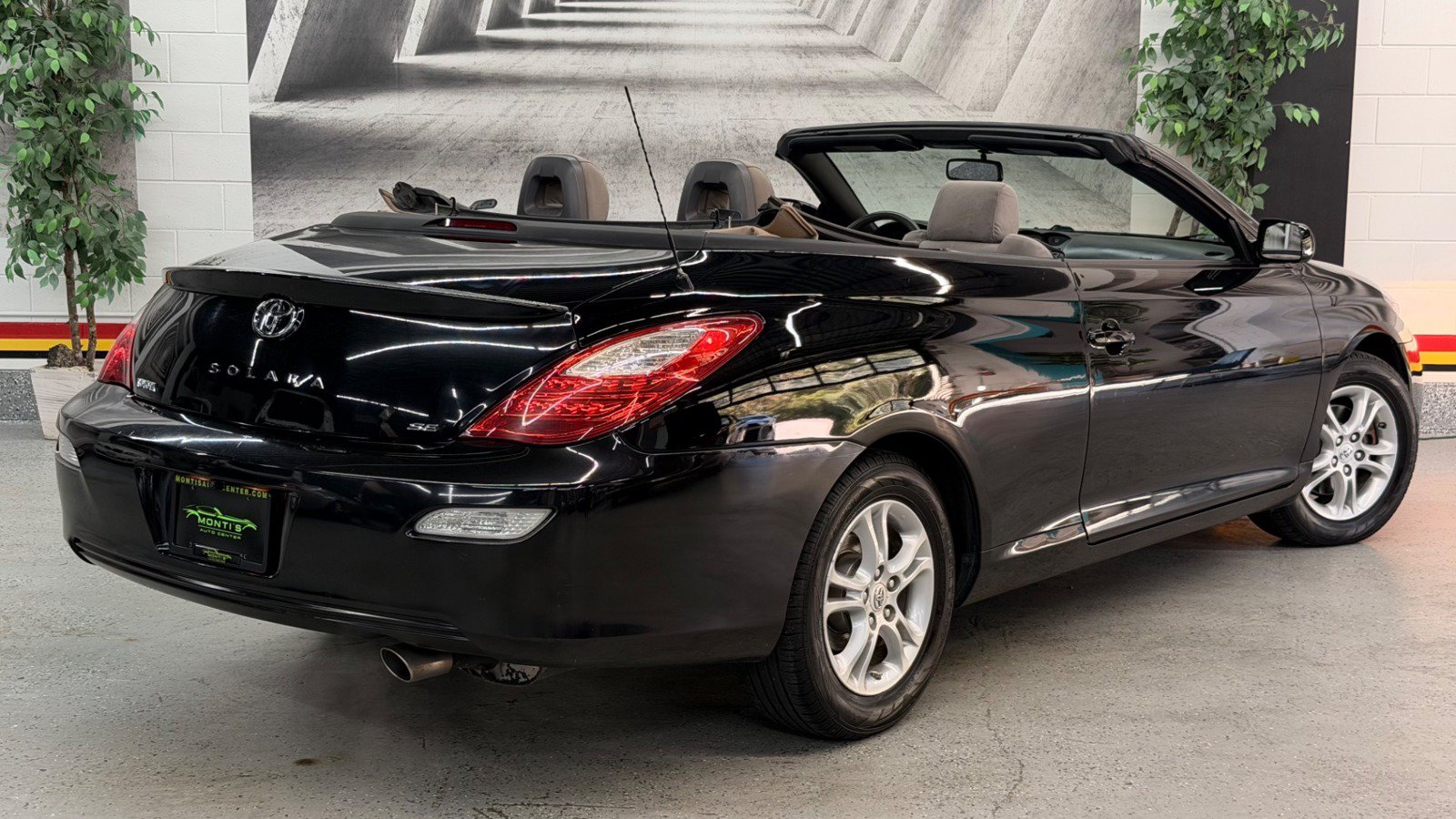 Used 2007 Toyota Solara SE FWD image 7