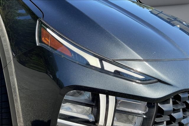 Used 2023 Hyundai Santa Fe SEL FWD image 34