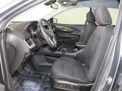 Used 2018 GMC Terrain SLE w/ Driver Convenience Package FWD image 11