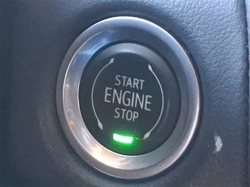 Used 2022 GMC Yukon AT4 image 26