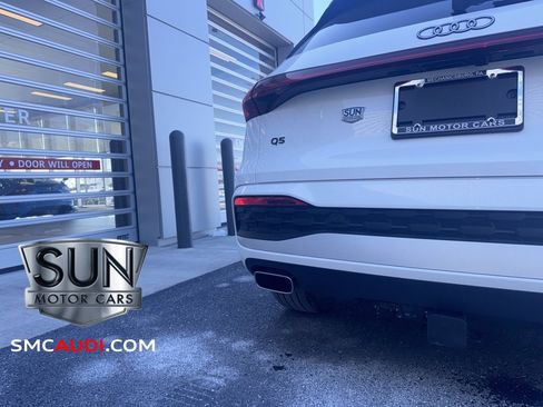 Used 2025 Audi Q5 Prestige image 24
