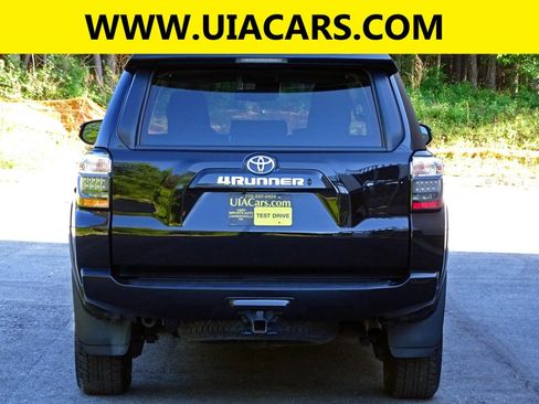 Used 2024 Toyota 4Runner SR5 AWD/4WD image 8