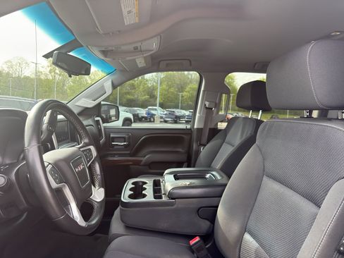 Used 2017 GMC Sierra 1500 SLE w/ Suspension Package, Off-Road AWD/4WD image 27