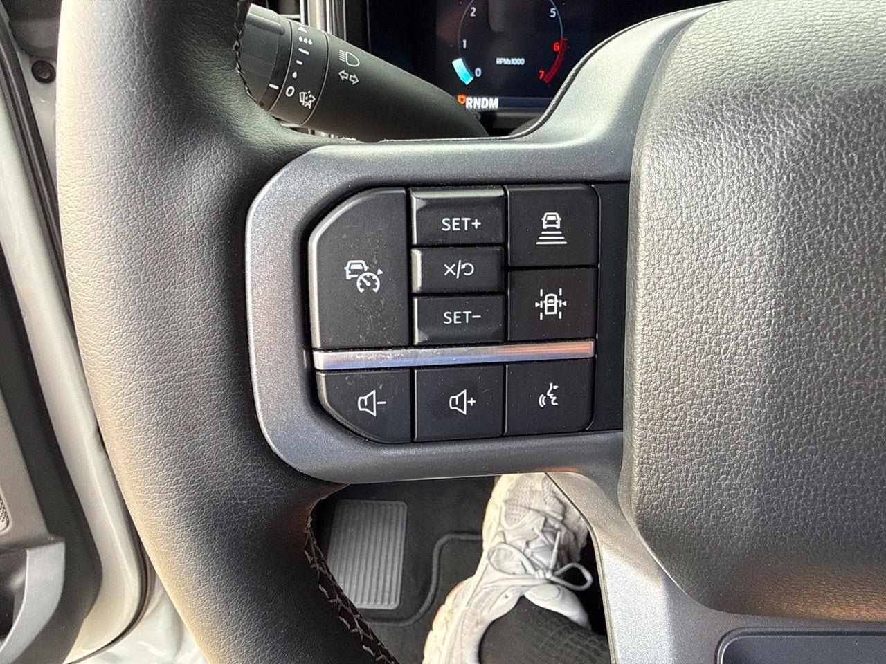 Used 2026 Ford F250 Lariat w/ Tremor Off-Road Package AWD/4WD image 27