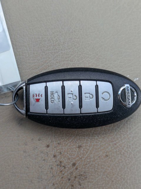 Used 2014 Nissan Altima 2.5 SV w/ Convenience Package FWD image 32