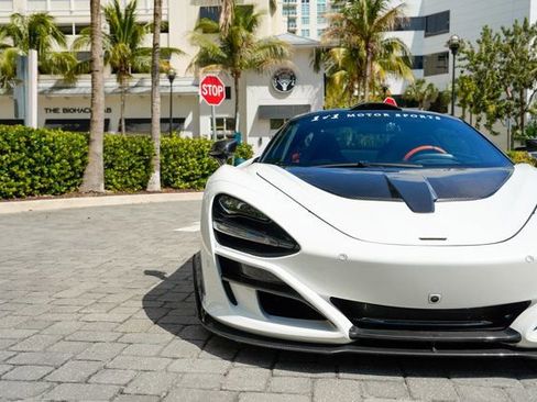 Used 2019 McLaren 720S Performance image 6