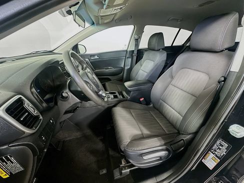 Used 2019 Kia Sportage LX AWD/4WD image 25