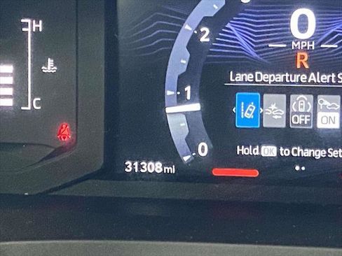 Certified 2024 Toyota Tacoma SR image 26