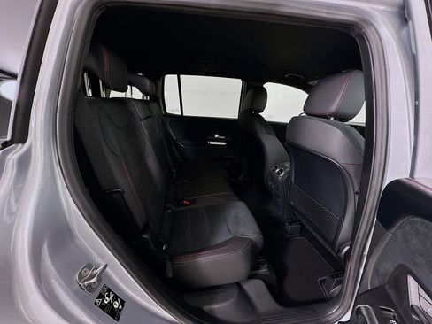 New 2026 Mercedes-Benz GLB 250 image 27