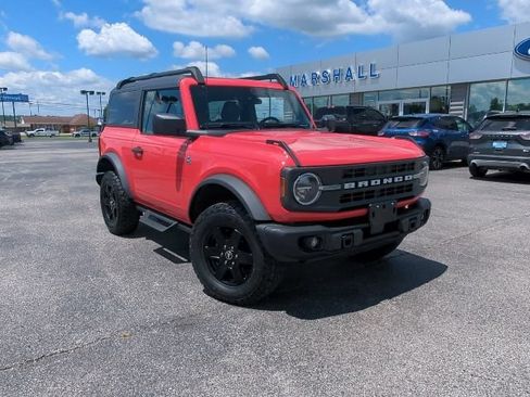 Used 2024 Ford Bronco Black Diamond AWD/4WD image 3