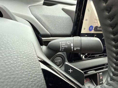 New 2026 Subaru Solterra AWD/4WD image 34