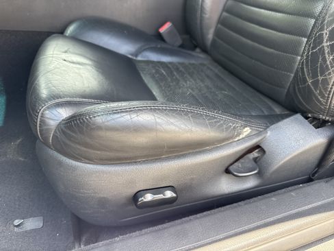 Used 2002 Ford Thunderbird RWD image 24