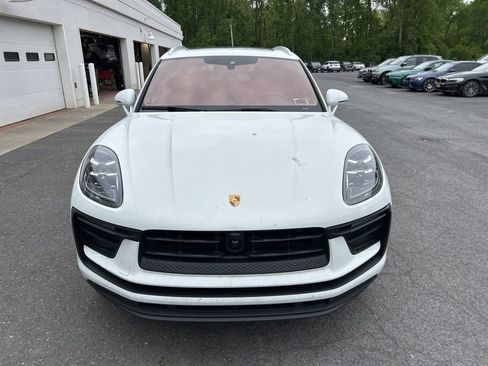 Used 2023 Porsche Macan AWD/4WD image 8