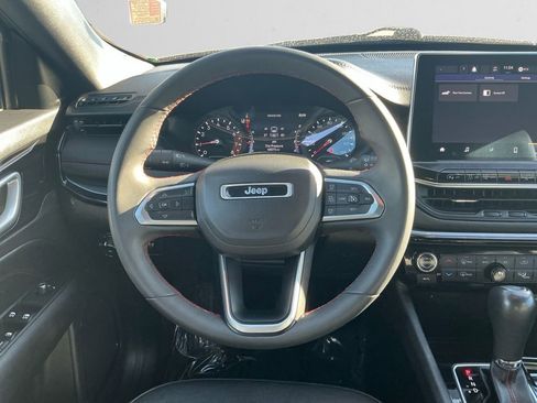 Used 2023 Jeep Compass Trailhawk image 12