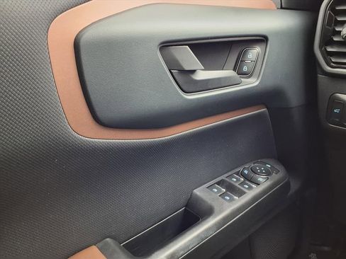 Used 2021 Ford Bronco Sport Outer Banks w/ Outer Banks Package image 20