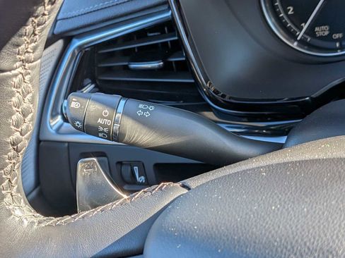 Used 2024 Cadillac XT6 Sport image 29