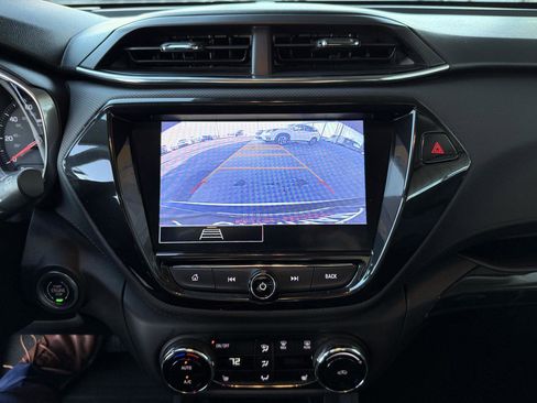 Used 2021 Chevrolet TrailBlazer LT w/ Convenience Package image 18