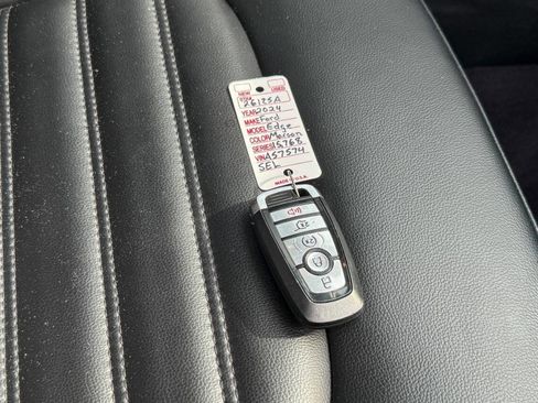 Used 2024 Ford Edge SEL w/ Convenience Package AWD/4WD image 36