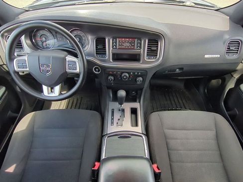 Used 2014 Dodge Charger SE RWD image 14