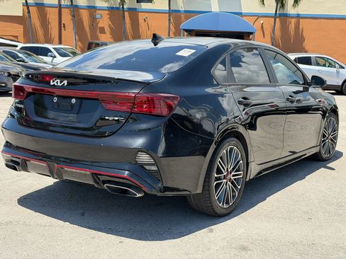 Used 2022 Kia Forte GT w/ GT Technology Package FWD image 4