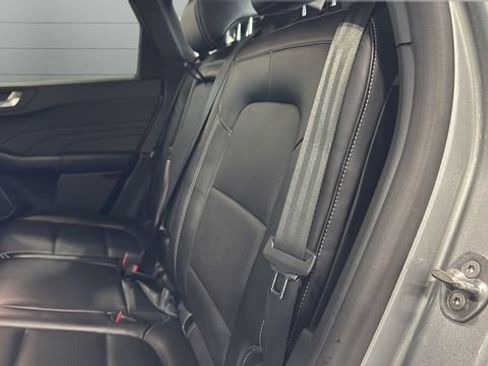 Used 2024 Ford Escape Platinum image 25