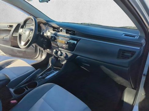 Used 2014 Toyota Corolla L image 26