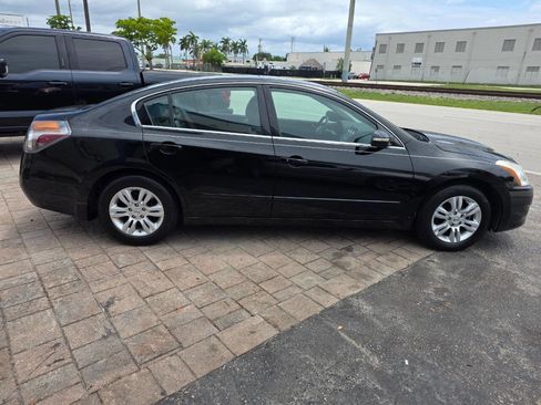 Used 2012 Nissan Altima 2.5 SL w/ 2.5SL Pkg FWD image 9