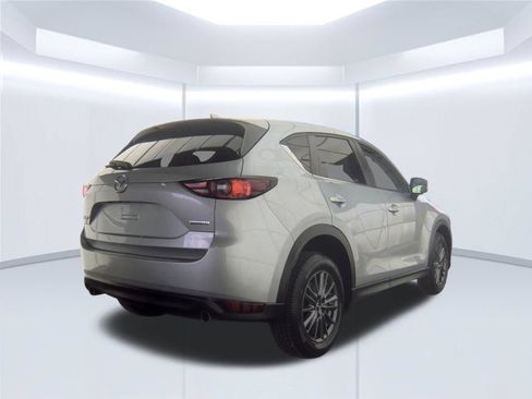 Used 2021 MAZDA CX-5 Touring FWD image 2