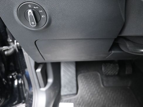 New 2026 Volkswagen Taos S FWD image 16