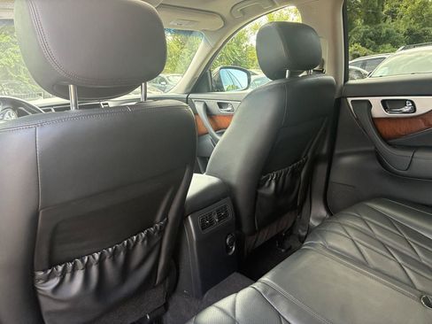 Used 2013 INFINITI FX37 AWD w/ Premium Pkg image 17