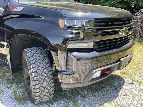 Used 2021 Chevrolet Silverado 1500 LT Trail Boss w/ Convenience Package II AWD/4WD image 4