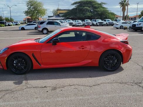 Used 2023 Toyota GR86 Premium image 5