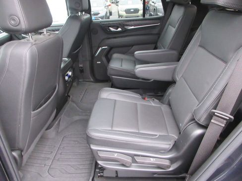 Certified 2024 GMC Yukon Denali w/ LPO, Floor Liner Package image 14