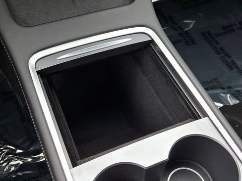 Used 2023 Tesla Model 3 Standard Range RWD image 28