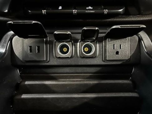 Used 2016 Chevrolet Silverado 1500 LT w/ All Star Edition image 13