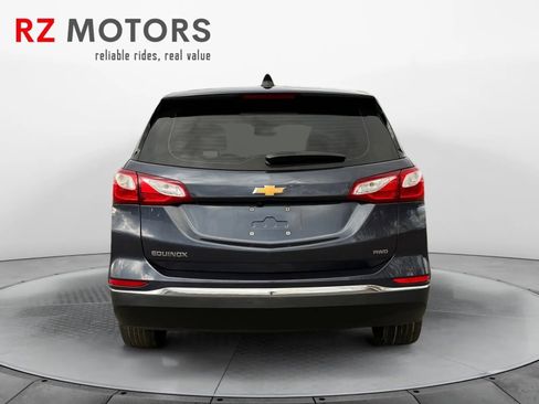 Used 2018 Chevrolet Equinox LS w/ LPO, Cargo Package AWD/4WD image 4