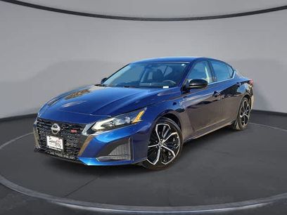 Used 2024 Nissan Altima 2.5 SR