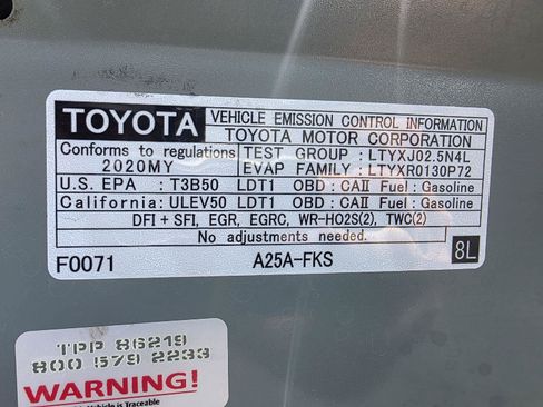 Used 2020 Toyota RAV4 TRD Off-Road AWD/4WD image 23