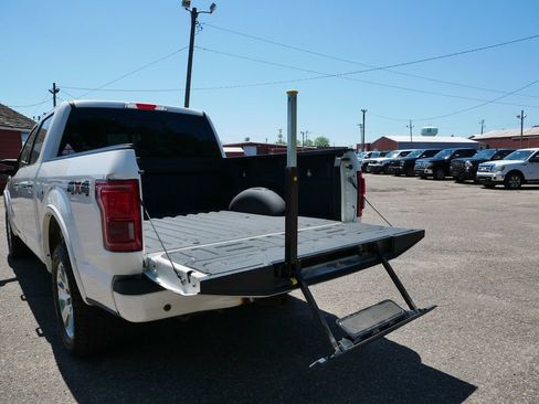 Used 2015 Ford F150 Platinum w/ Equipment Group 701A Luxury AWD/4WD image 10