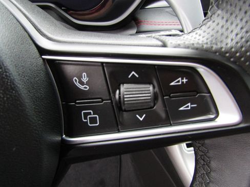 Used 2024 Dodge Hornet R/T AWD/4WD image 8