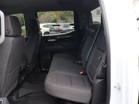 Used 2025 GMC Sierra 1500 Elevation image 34