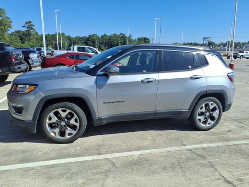 Used 2019 Jeep Compass Limited FWD image 5