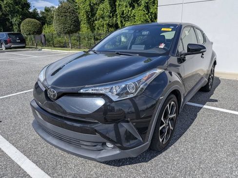 Certified 2019 Toyota C-HR Limited FWD image 2